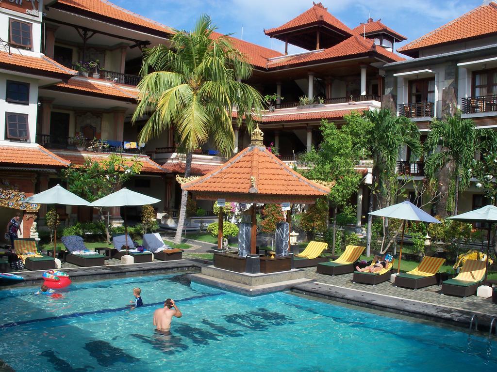 La Walon Hotel Kuta Lombok Exterior foto